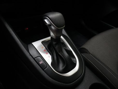 Used 2022 Kia Forte LXS image 24