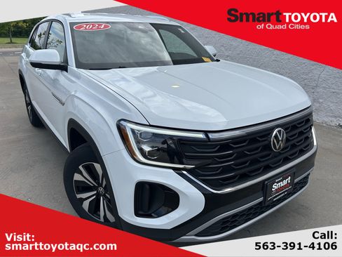 Used 2024 Volkswagen Atlas Cross Sport SE AWD/4WD image 1