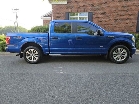 Used 2017 Ford F150 XL w/ Equipment Group 101A Mid RWD image 6
