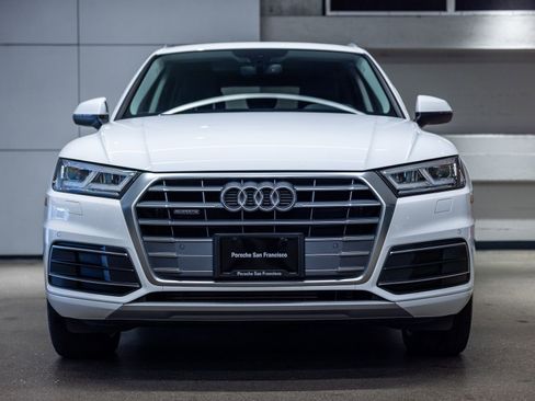 Used 2019 Audi Q5 2.0T Premium Plus w/ Premium Plus Package AWD/4WD image 11