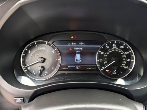 Certified 2022 INFINITI QX50 Luxe w/ Appearance Package AWD/4WD image 17