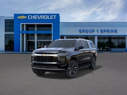 New 2026 Chevrolet Suburban LS w/ LS Custom Edition RWD image 8