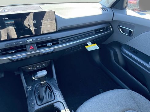 New 2025 Kia K4 EX FWD image 13
