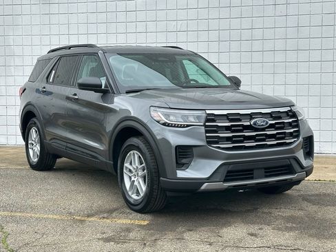 New 2026 Ford Explorer Active AWD/4WD image 30