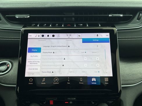 Used 2024 Jeep Grand Cherokee Limited w/ Black Appearance Package image 26