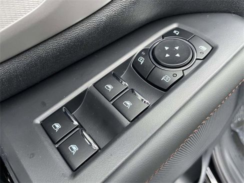 New 2025 Ford Expedition Max Active image 10