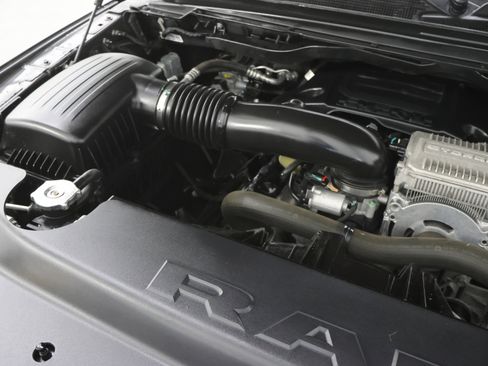 Used 2023 RAM 1500 Big Horn AWD/4WD image 19