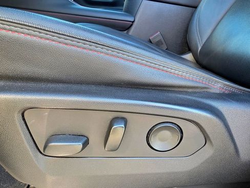 Used 2022 Chevrolet Tahoe RST w/ Luxury Package image 26