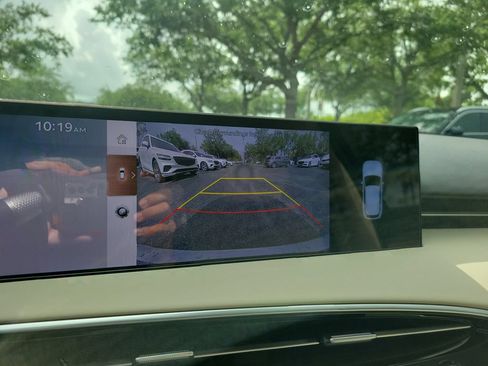 New 2026 Genesis GV70 2.5T AWD/4WD image 9
