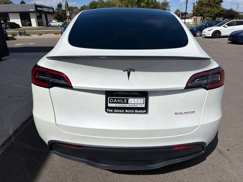 Used 2023 Tesla Model Y Performance AWD/4WD image 7