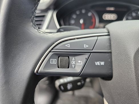 Used 2024 Audi Q5 2.0T Premium w/ Convenience Package image 23