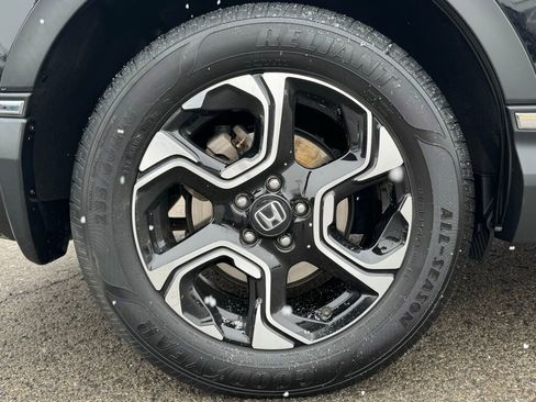 Used 2019 Honda CR-V Touring image 12