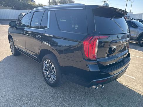 Used 2024 GMC Yukon Denali Ultimate image 3