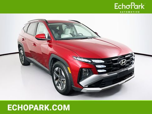 Used 2025 Hyundai Tucson SEL FWD image 1