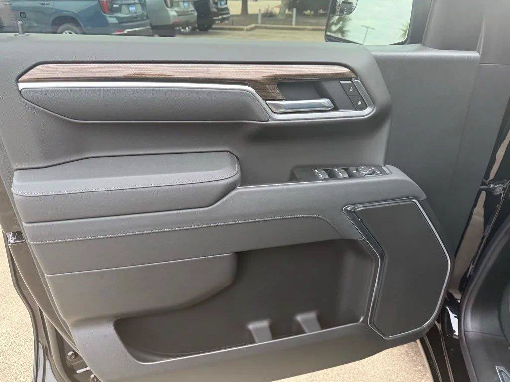 Used 2026 Chevrolet Silverado 1500 LT w/ Texas Edition Plus RWD image 19