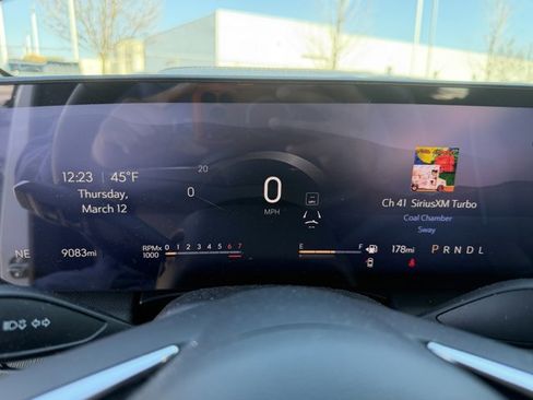 Used 2025 Buick Enclave Preferred image 16