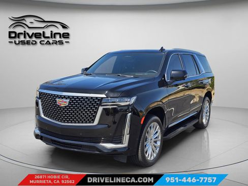 Used 2023 Cadillac Escalade Premium Luxury RWD image 5