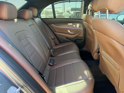 Used 2018 Mercedes-Benz E 63 AMG S image 23