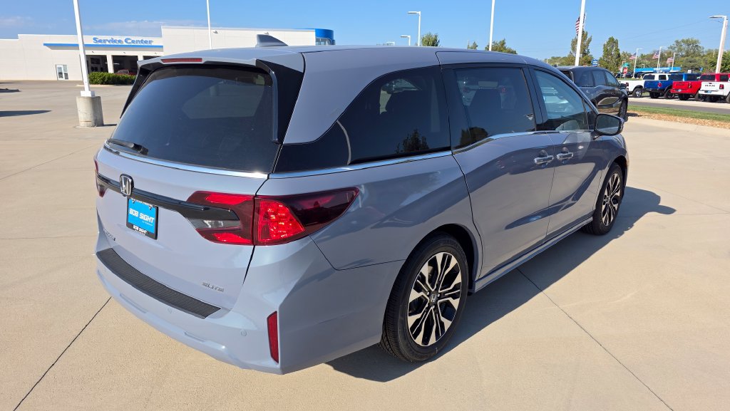 New 2027 Honda Odyssey Elite image 5