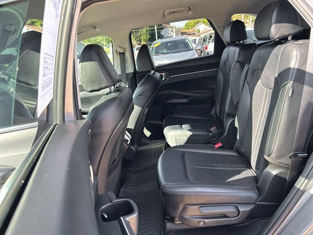Used 2025 Kia Sorento EX AWD/4WD image 20