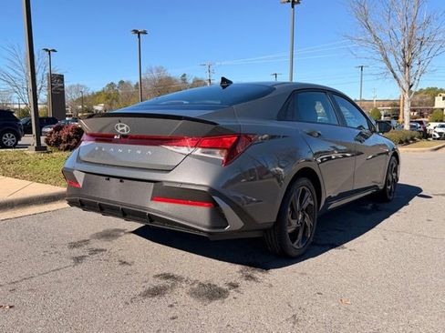 New 2026 Hyundai Elantra Sport FWD image 7