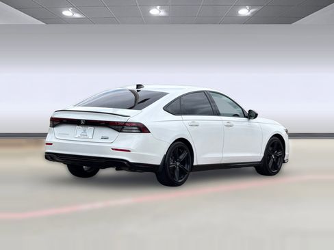Certified 2023 Honda Accord Sport image 9