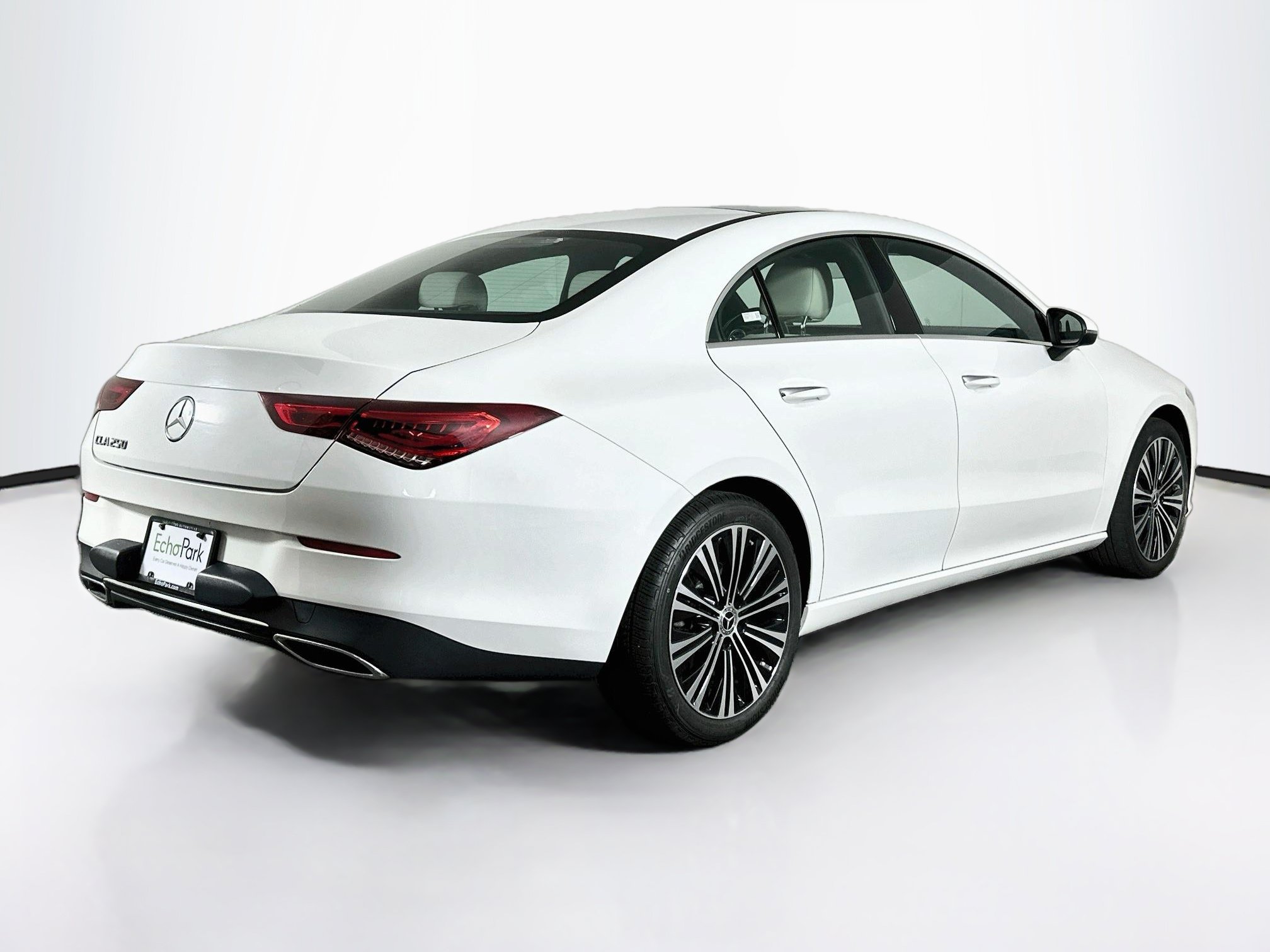 Used 2023 Mercedes-Benz CLA 250 image 9