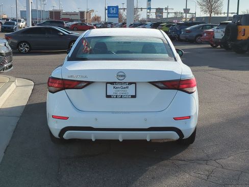 Used 2023 Nissan Sentra S image 7