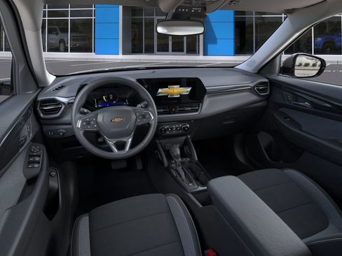 New 2026 Chevrolet TrailBlazer LT image 16