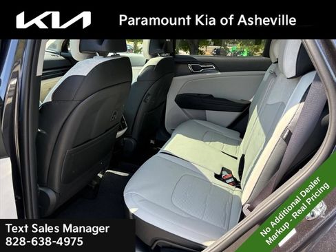 New 2026 Kia Sportage SX FWD image 23