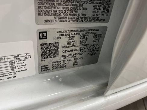 Used 2025 Chevrolet Silverado 1500 LT w/ Work Truck Package image 40