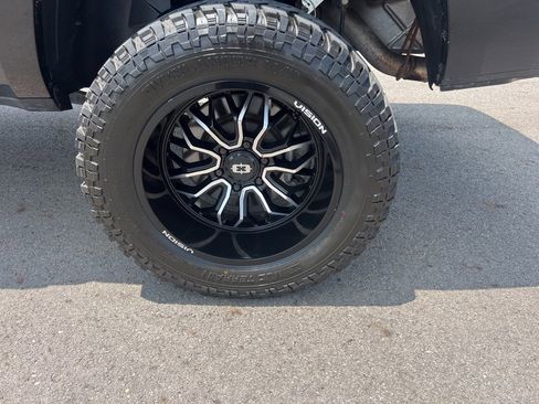 Used 2020 RAM 1500 Big Horn image 10