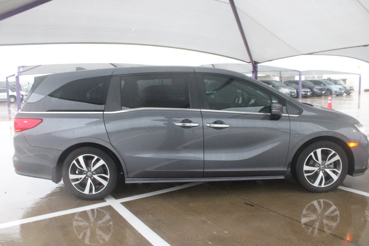 Used 2021 Honda Odyssey Touring image 7