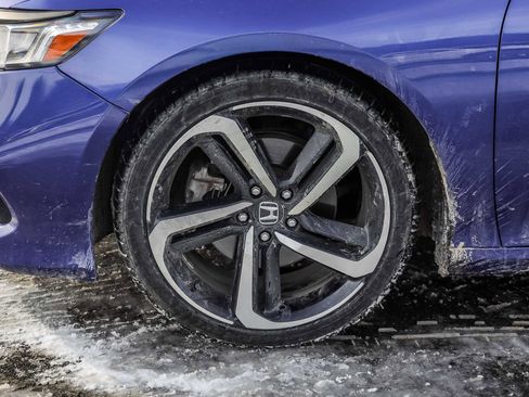 Used 2022 Honda Accord Sport image 10