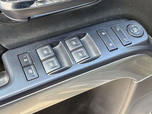 Used 2015 Chevrolet Silverado 1500 LT image 11