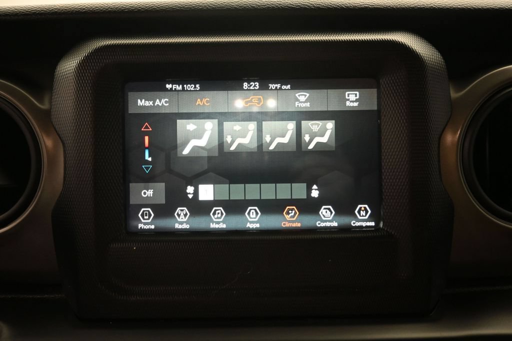 Used 2022 Jeep Wrangler Unlimited Sport AWD/4WD image 18