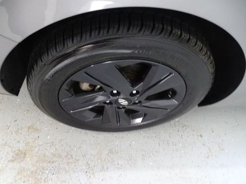 Used 2023 Hyundai Elantra SEL FWD image 24