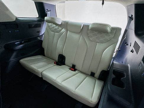 Used 2021 Hyundai Palisade Limited image 31