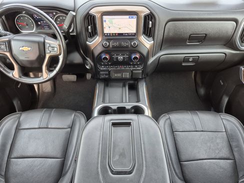 Used 2020 Chevrolet Silverado 2500 High Country w/ Technology Package image 31
