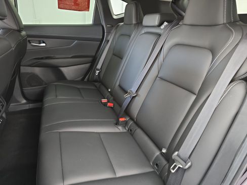 Certified 2025 Nissan Murano SL w/ Cargo Package image 14