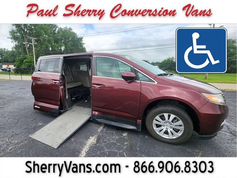 Used 2016 Honda Odyssey EX image 1