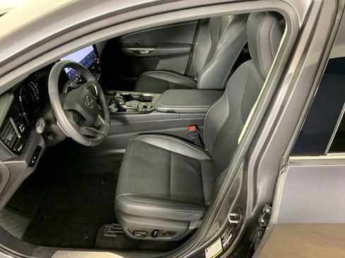 Used 2022 Lexus NX 350h AWD image 31