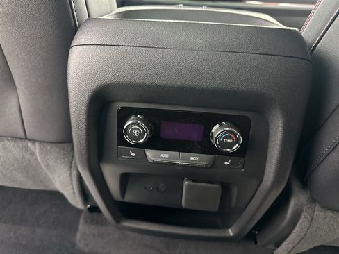 New 2026 Chevrolet Traverse RS AWD/4WD image 26