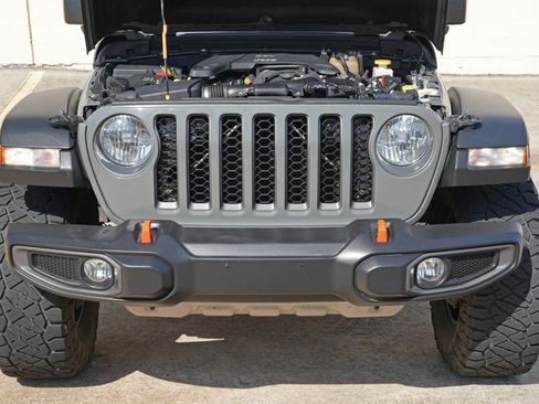 Used 2021 Jeep Gladiator Mojave AWD/4WD image 7