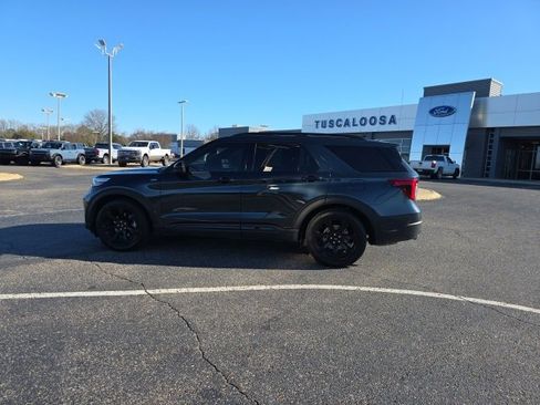 Used 2023 Ford Explorer ST-Line w/ Class IV Trailer Tow Package image 6