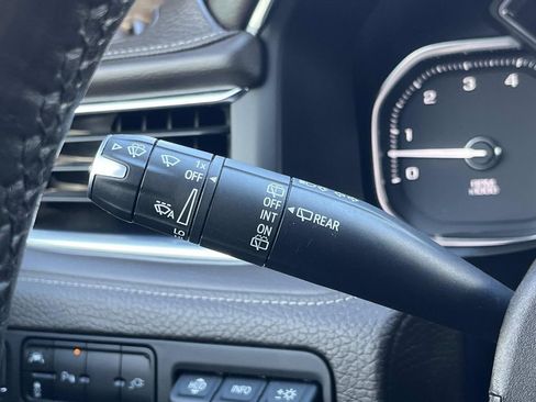 Used 2021 GMC Yukon Denali image 34