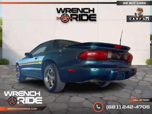 Used 1997 Pontiac Firebird Firebird w/ Opt Pkg image 10