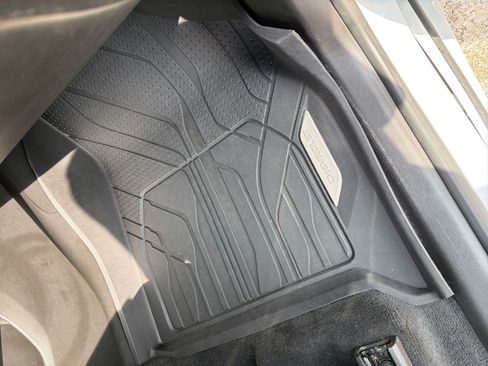 Used 2023 Chevrolet Traverse Premier w/ LPO, Floor Liner Package FWD image 23