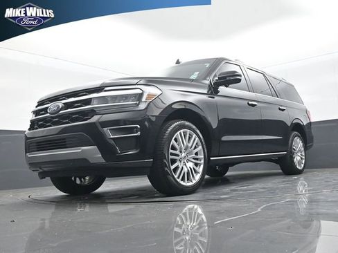 Used 2024 Ford Expedition Max Limited image 19