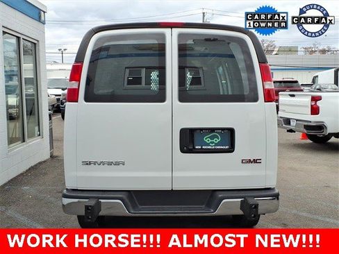 Used 2023 GMC Savana 2500 w/ Driver Convenience Package image 5